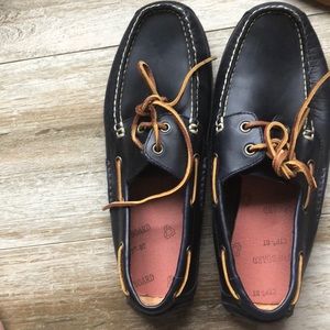 Boat shoes leather with raw hide laces